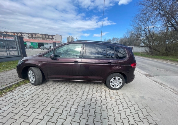 Volkswagen Touran cena 75900 przebieg: 59900, rok produkcji 2019 z Kraków małe 497